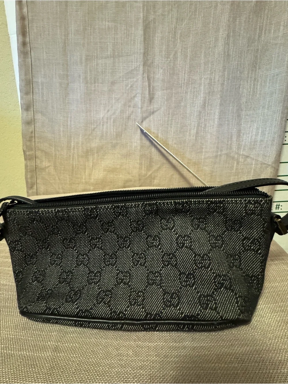 Gucci sleek black